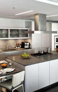 161 Duane Street, 6AB/7A