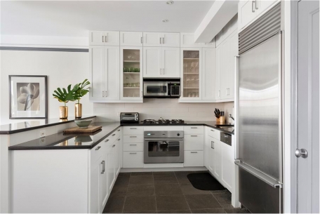 30 Fifth Avenue, 11HJ 30 Fifth Avenue, 11HJ